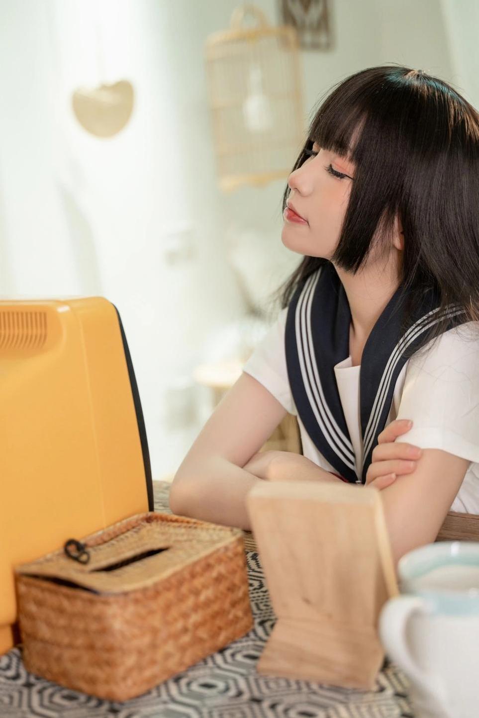 想要cos作品？喵小吉花絮哪里有这些好物